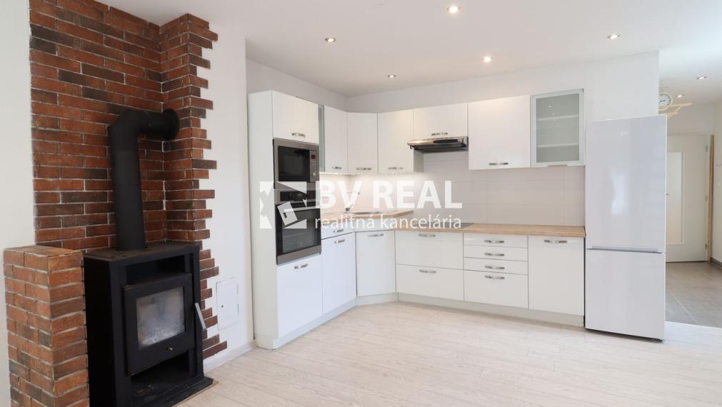 BV REAL na predaj 4 izbový rodinný dom Bojnice Dubnica BV5008