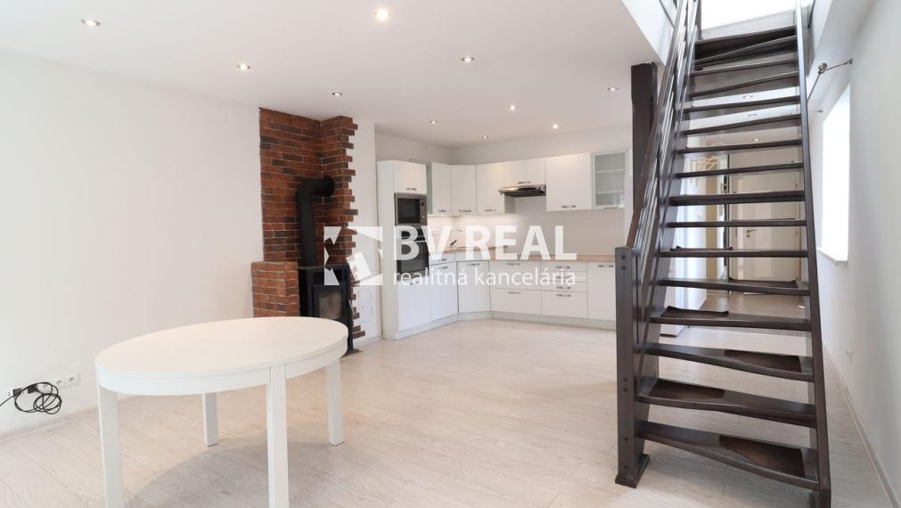 BV REAL na predaj 4 izbový rodinný dom Bojnice Dubnica BV5008