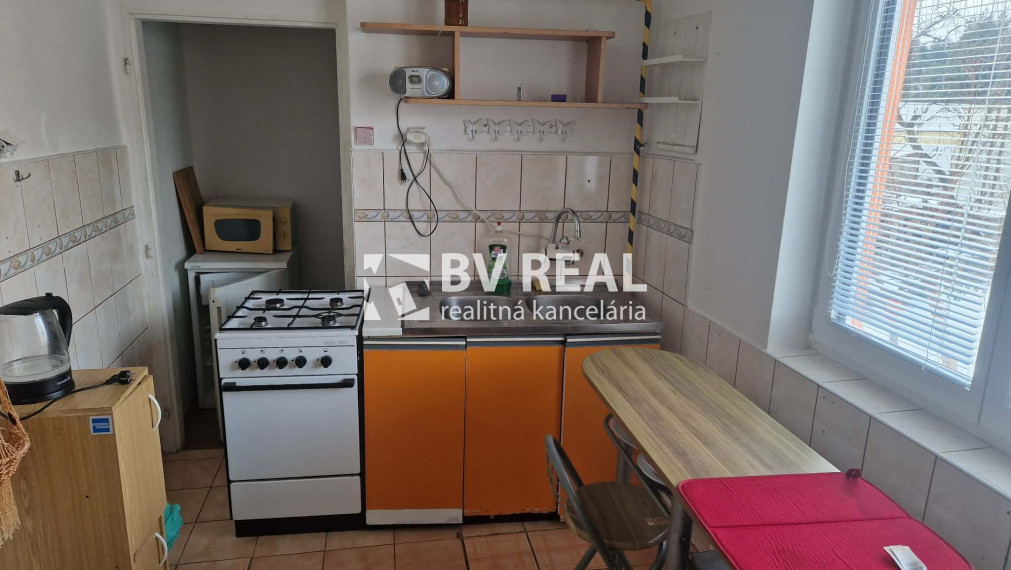 BV REAL Na prenájom byt v rodinnom dome Prievidza FM2228