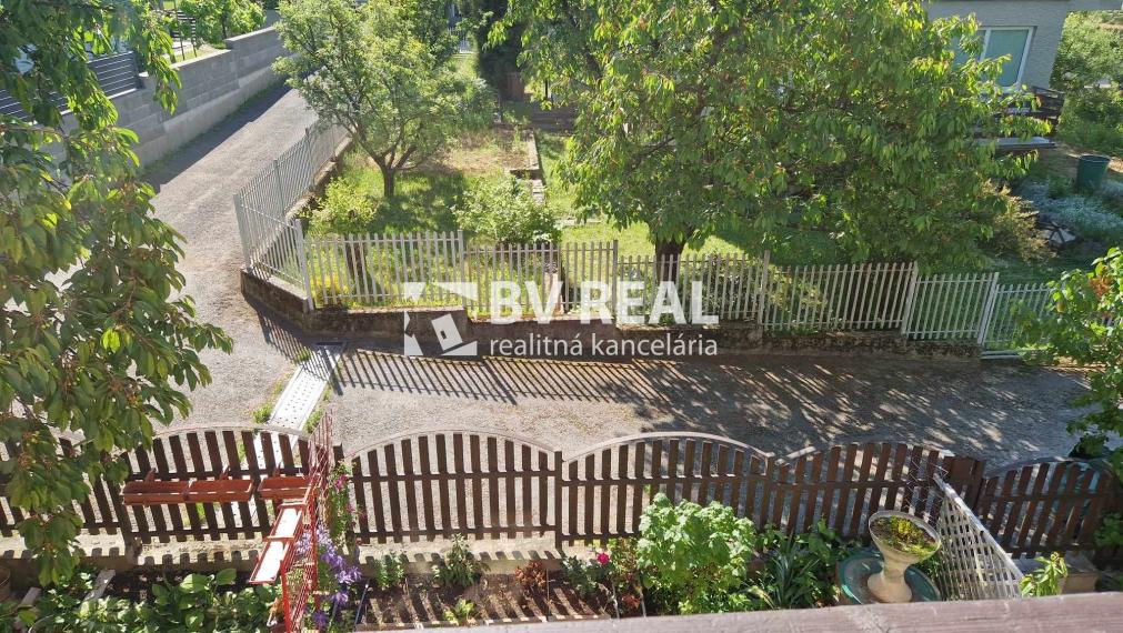 BV REAL Na prenájom 2 izbový byt v rodinnom dome Prievidza FM2086