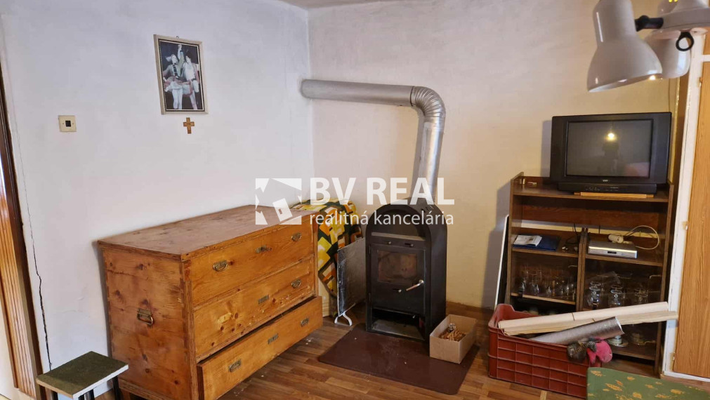 BV REAL Na predaj rodinný dom obec Temeš FM2341