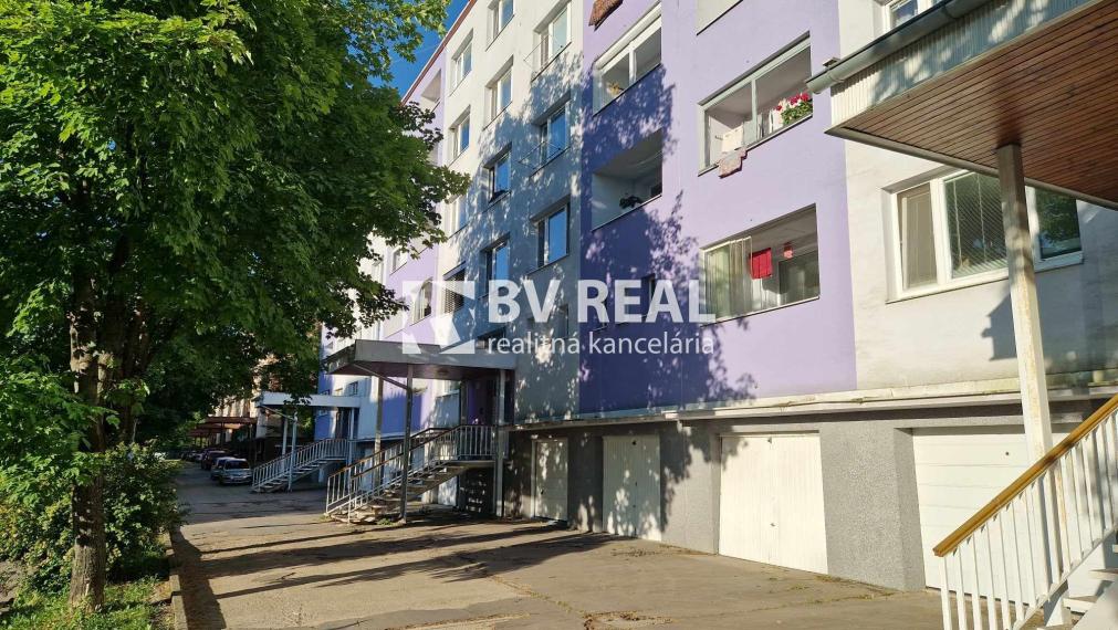 BV REAL Na predaj 1 izbový byt Prievidza FM2389