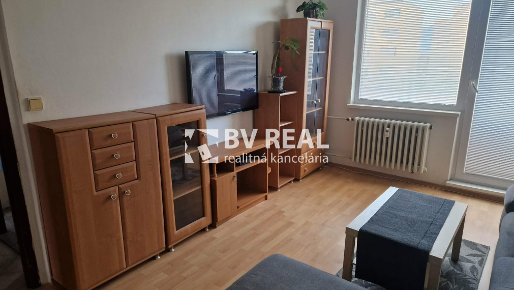 BV REAL Na prenájom 3,5 izbový byt Prievidza FM2387