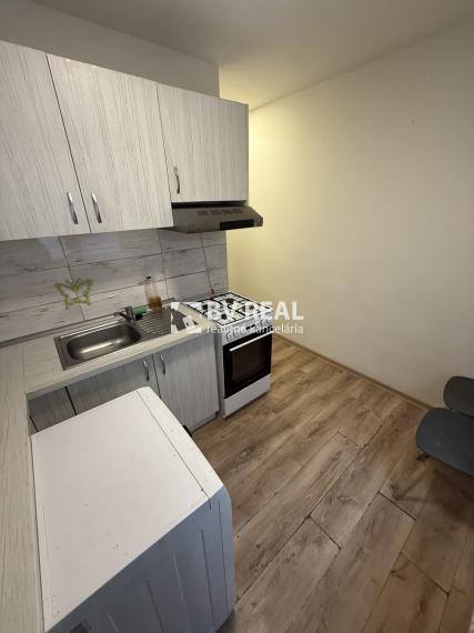 BV REAL Na prenájom 3 izbový byt Handlová FM2392