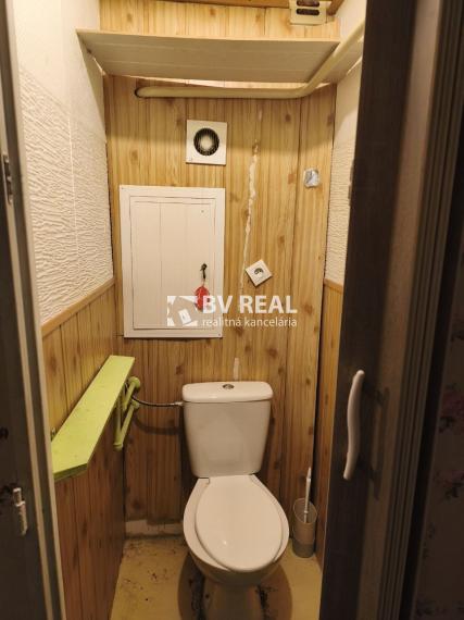 BV REAL Na prenájom 2 izbový byt, 2 balkóny, Handlová FM2394