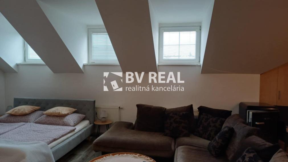 BV REAL Na predaj polyfunkčný objekt Bojnice FM2397