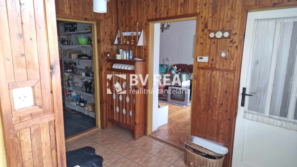 BV REAL Na predaj rodinný dom obec Jalovec FM2158