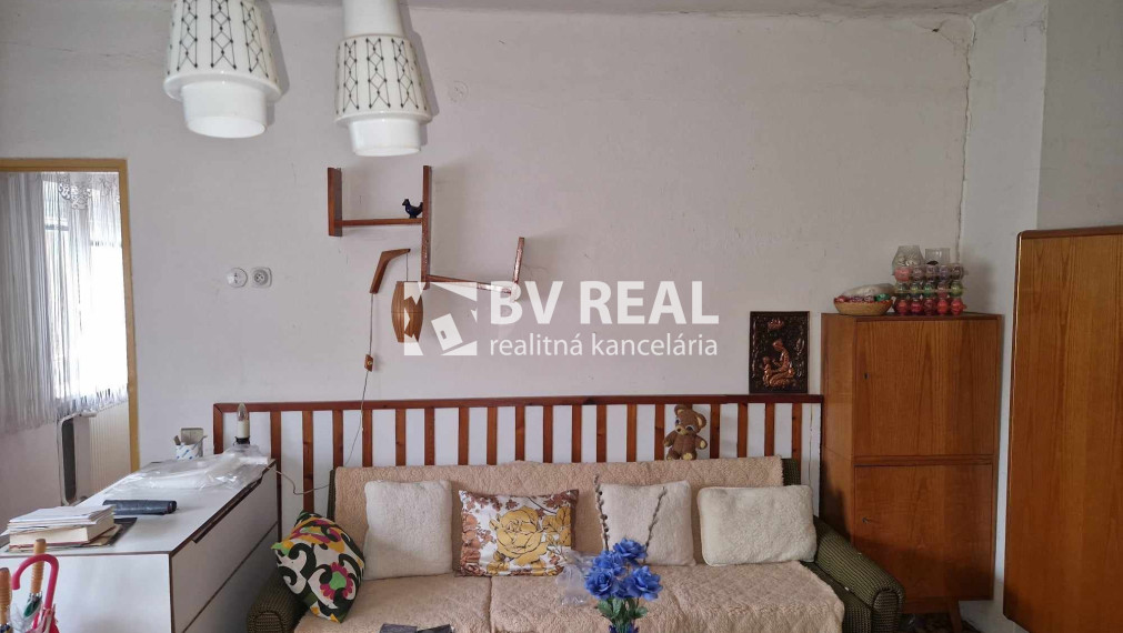 BV REAL Na predaj rodinný dom obec Jalovec FM2158