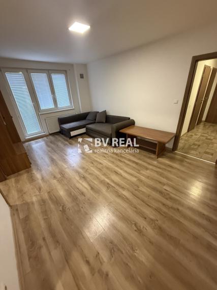 BV REAL Na predaj 3 izbový byt Handlová FM2393