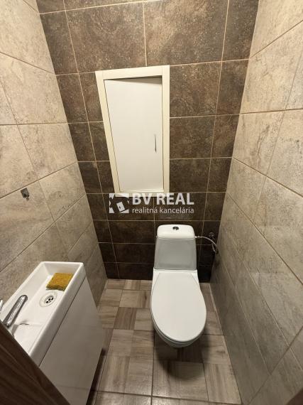 BV REAL Na prenájom 3 izbový byt Handlová FM2392