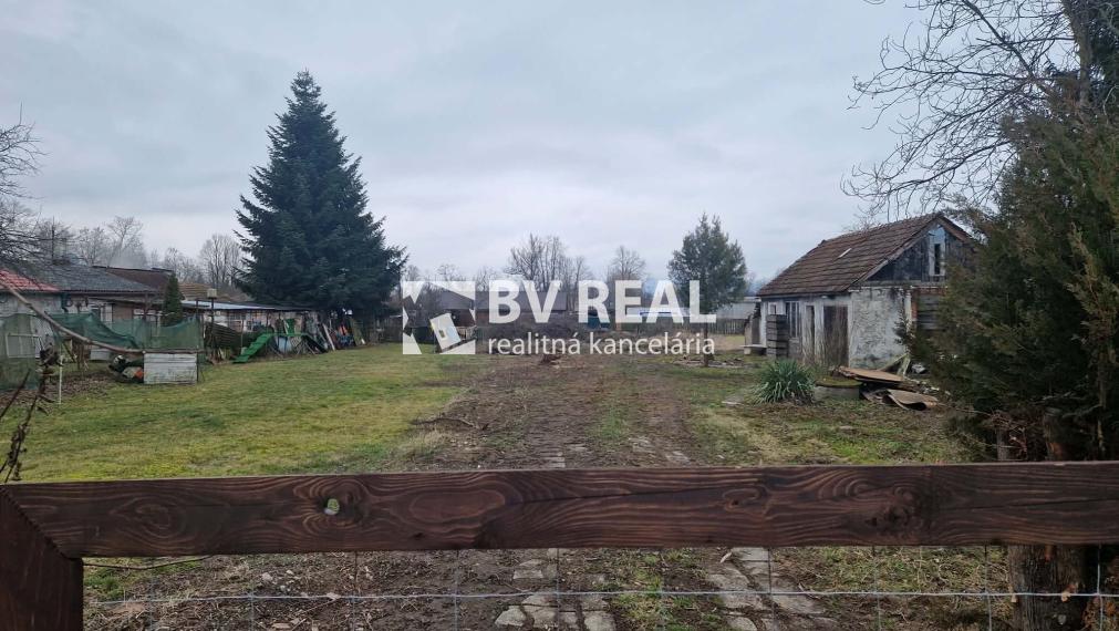 BV REAL Na predaj pozemok obec Koš okres Prievidza FM2405