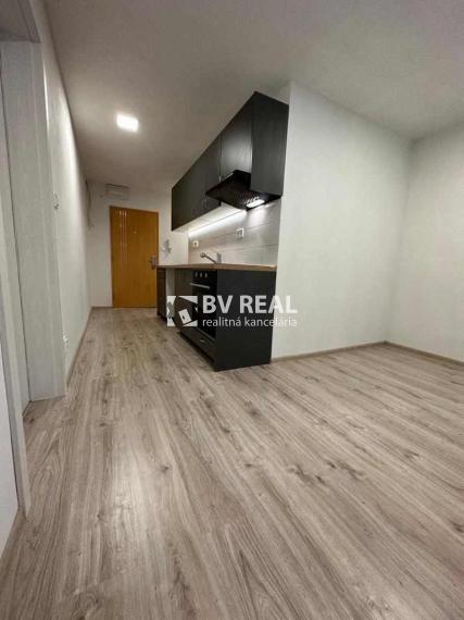 BV REAL Na predaj 2 izbový byt Handlová FM2261