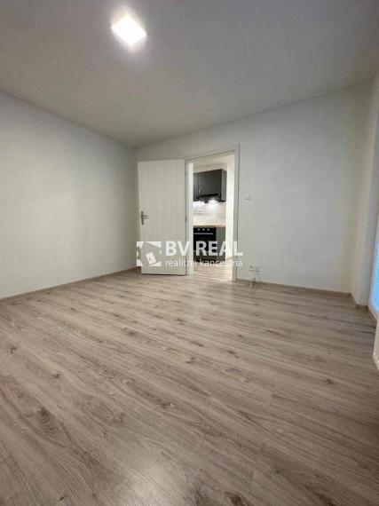 BV REAL Na predaj 2 izbový byt Handlová FM2261