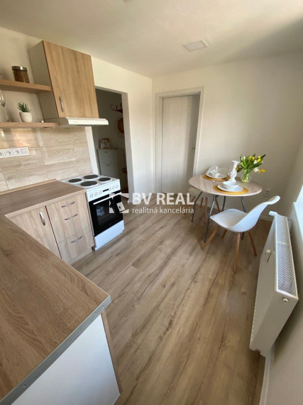 BV REAL Na predaj 1 izbový byt Handlová FM2244