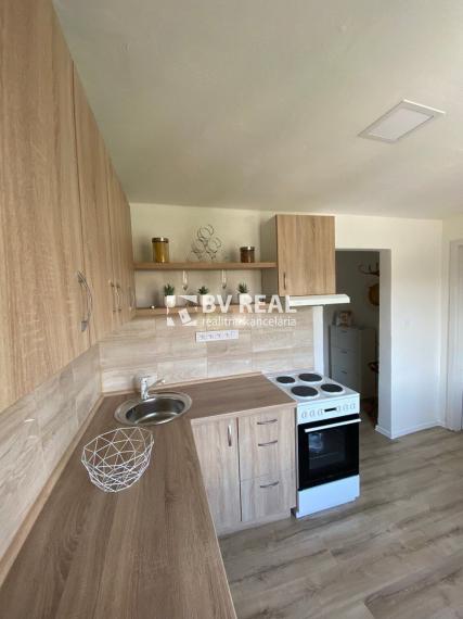 BV REAL Na predaj 1 izbový byt Handlová FM2244