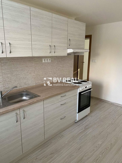 BV REAL Na predaj 2 izbový byt Handlová FM2289