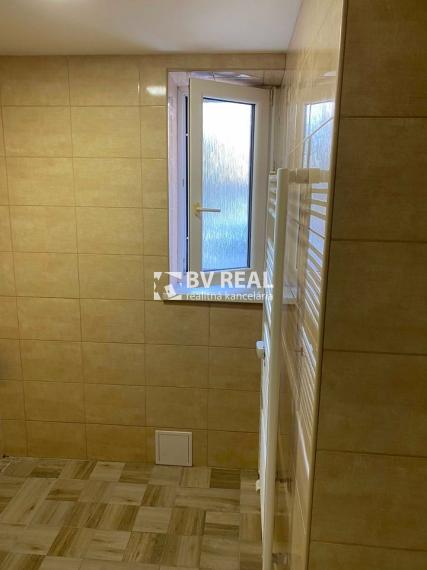 BV REAL Na predaj 2 izbový byt Handlová FM2289