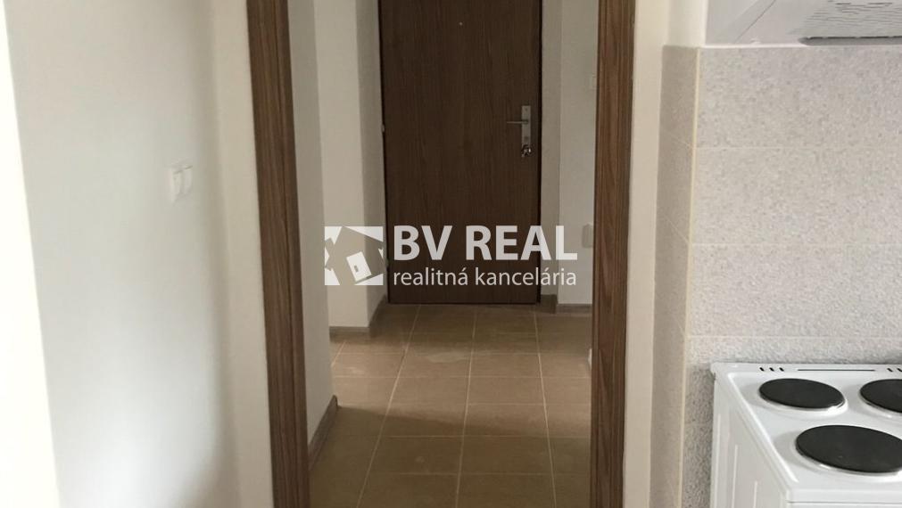 BV REAL Na predaj 2 izbový byt Handlová FM2410