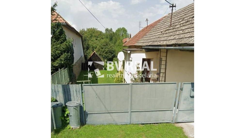 BV REAL Na predaj rodinný dom obec Veľký Klíž FM2270
