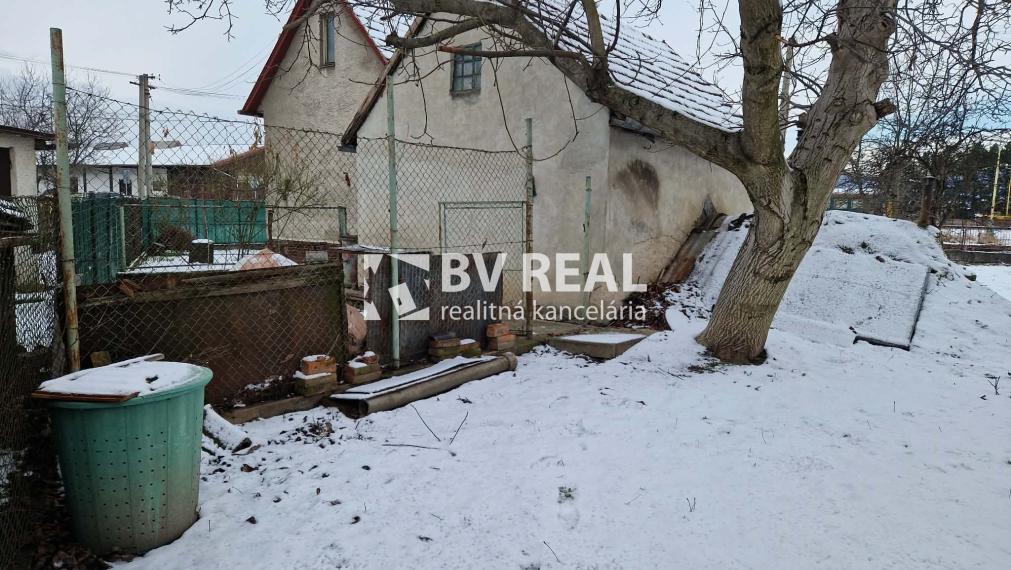 BV REAL Na prenájom rodinný dom Prievidza FM2417