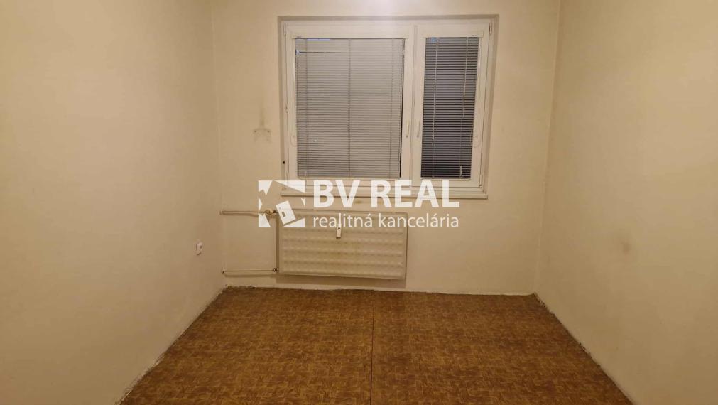 BV REAL Na predaj 3 izbový byt Handlová FM2349