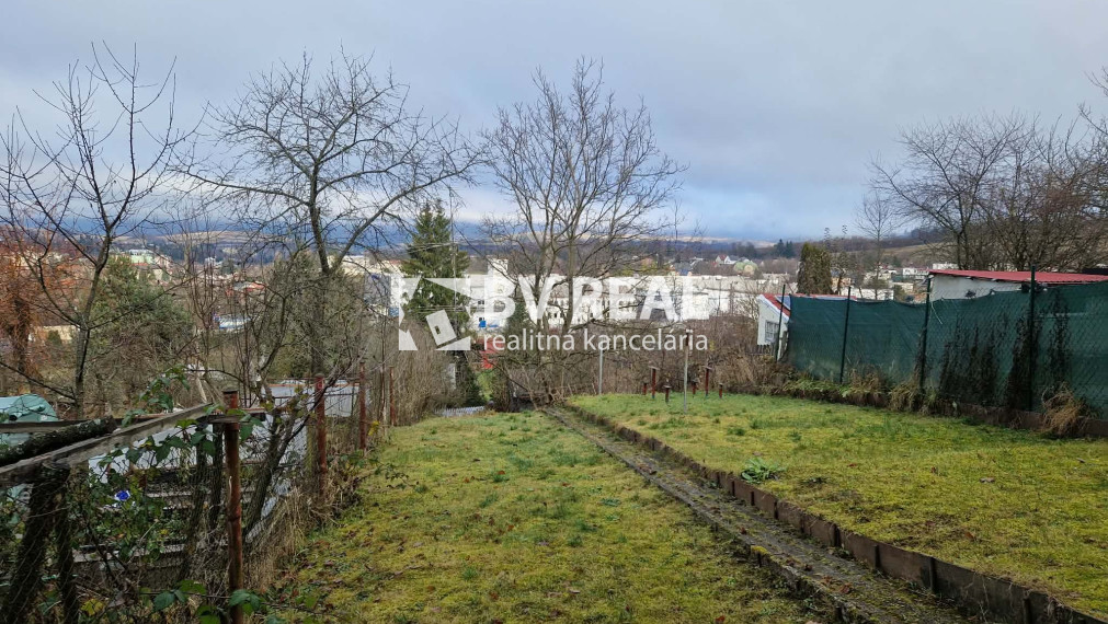 BV REAL chata so záhradou Handlová FM2369