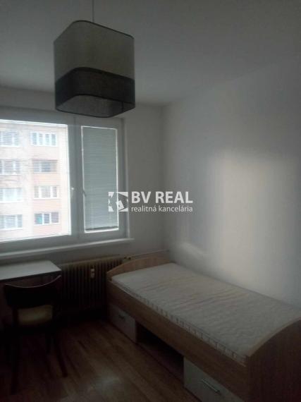 BV REAL Na prenájom garsónka Prievidza FM2245