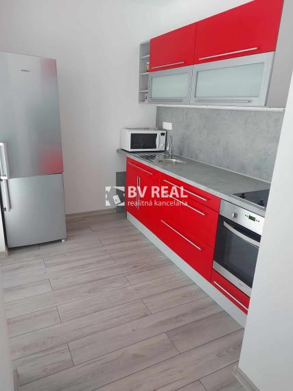 BV REAL Na prenájom 1 izbový byt v novostavbe Nováky FM2225