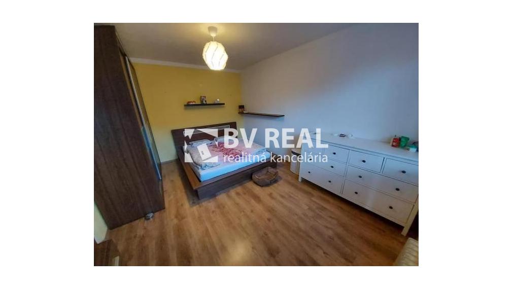 BV REAL Na prenájom 1 izbový byt Prievidza FM2426