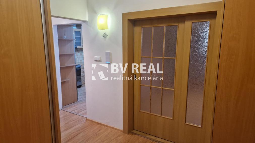BV REAL Na predaj 3 izbový byt Prievidza FM2429