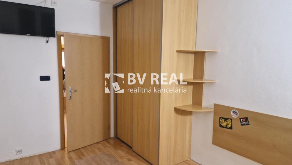 BV REAL Na predaj 3 izbový byt Prievidza FM2429