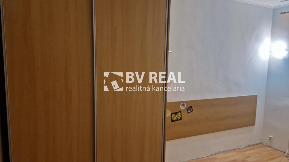BV REAL Na predaj 3 izbový byt Prievidza FM2429