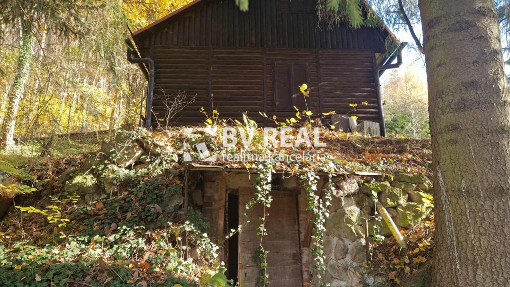 BV REAL predaj zrubová chata Bartošová Lehôtka FM2357