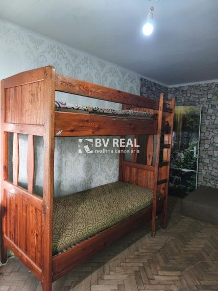 BV REAL Na predaj 2 izbový byt, 2 balkóny, Handlová FM2395