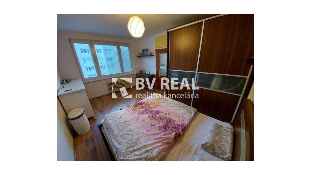 BV REAL Na prenájom 1 izbový byt Prievidza FM2426