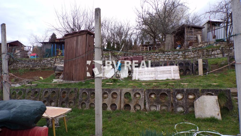 BV REAL Na prenájom aj odkup chata a záhrada Brodzany FM1905