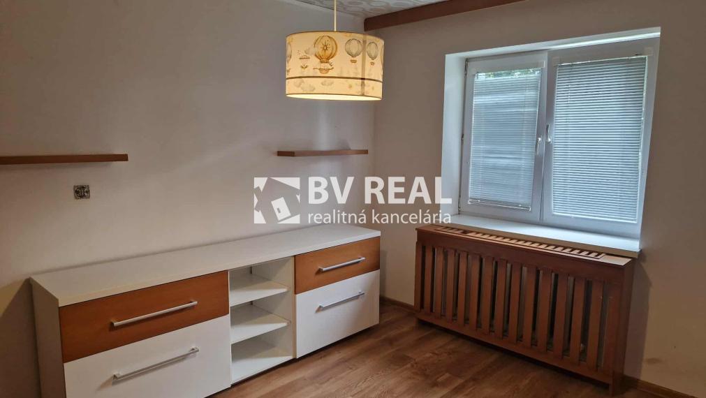 BV REAL Na prenájom 2 izbový byt Žiar nad Hronom FM2327