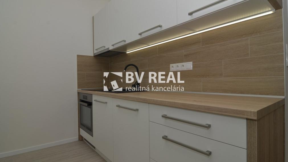 BV REAL Na prenájom garsónka Bánovce nad Bebravou FM2159