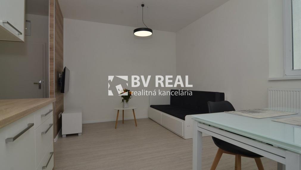 BV REAL Na prenájom garsónka Bánovce nad Bebravou FM2159