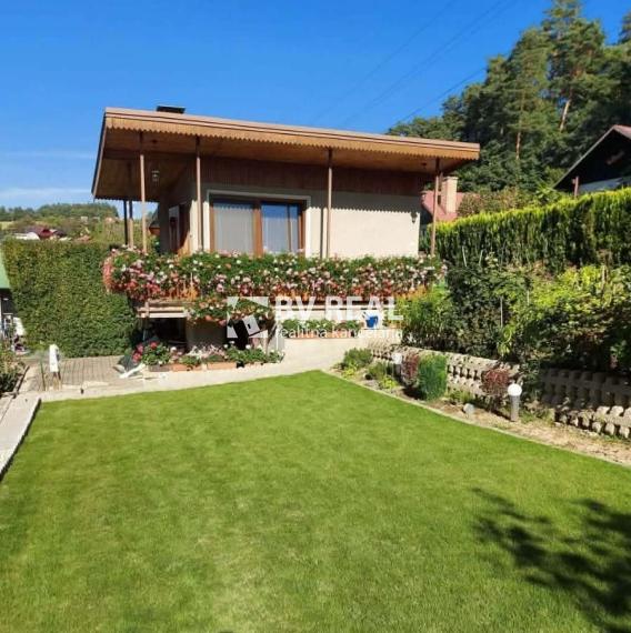 BV REAL murovaná chata so záhradou Prievidza FM2434