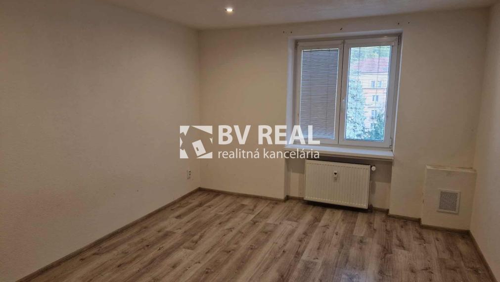 BV REAL Na prenájom 2 izbový byt s odkupom na splátky FM2328