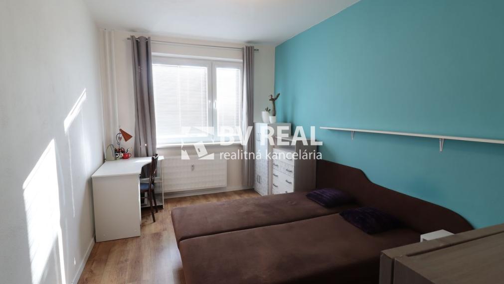 BV REAL prenájom 2 izbový byt 50 m2 Prievidza Zapotočky BV6003