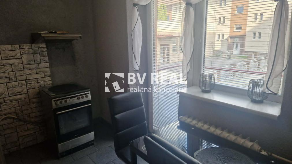 BV REAL Na predaj 2 izbový byt Žiar nad Hronom FM2438