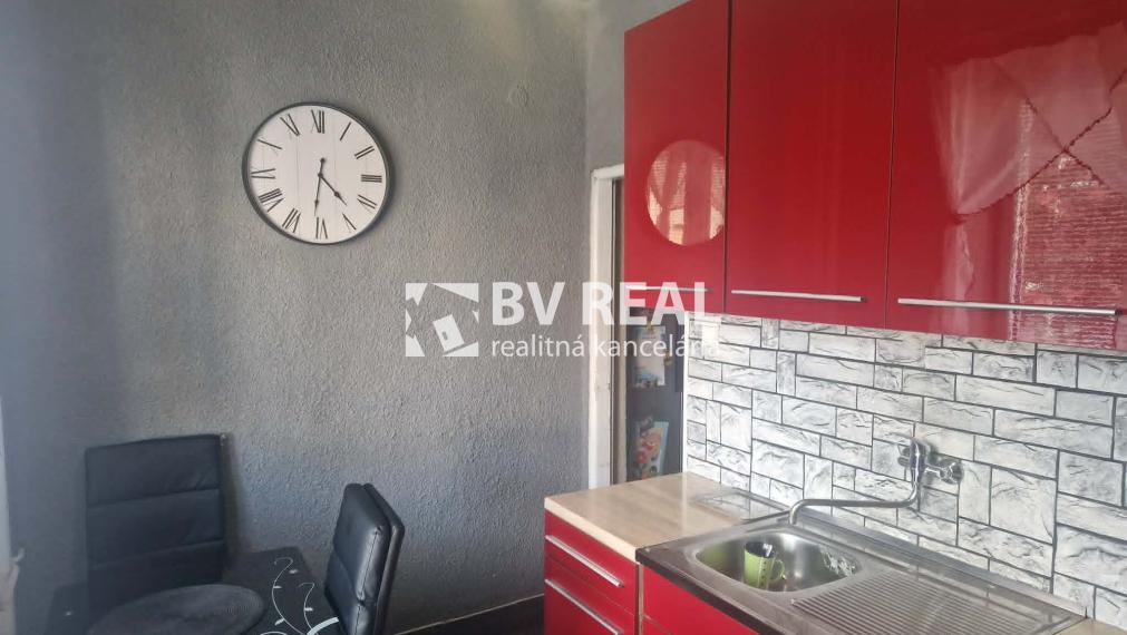 BV REAL Na predaj 2 izbový byt Žiar nad Hronom FM2438