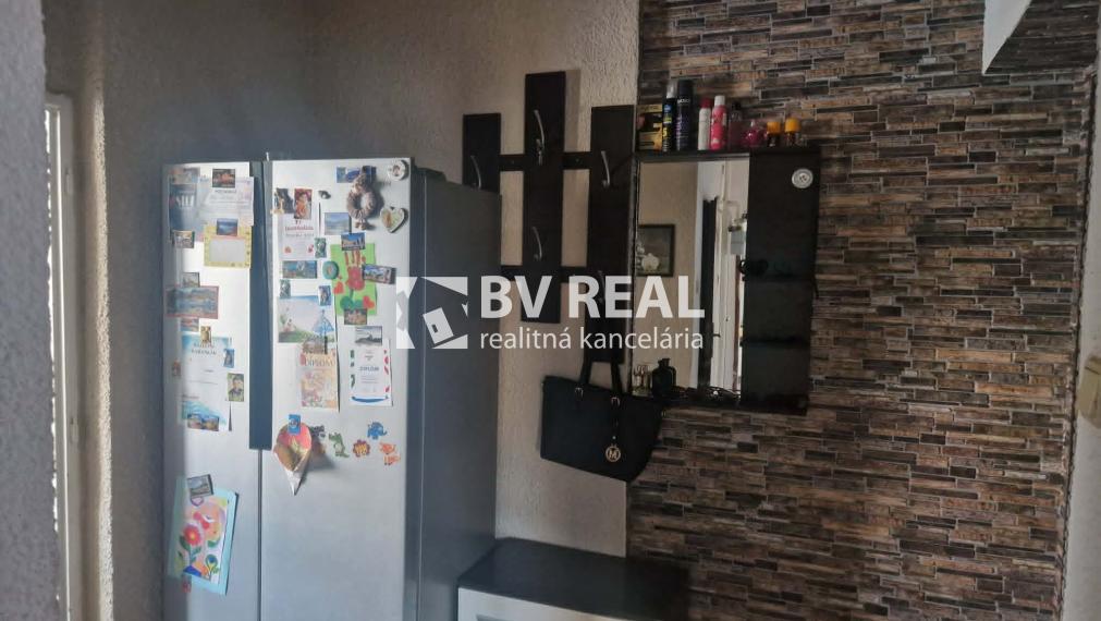 BV REAL Na predaj 2 izbový byt Žiar nad Hronom FM2438