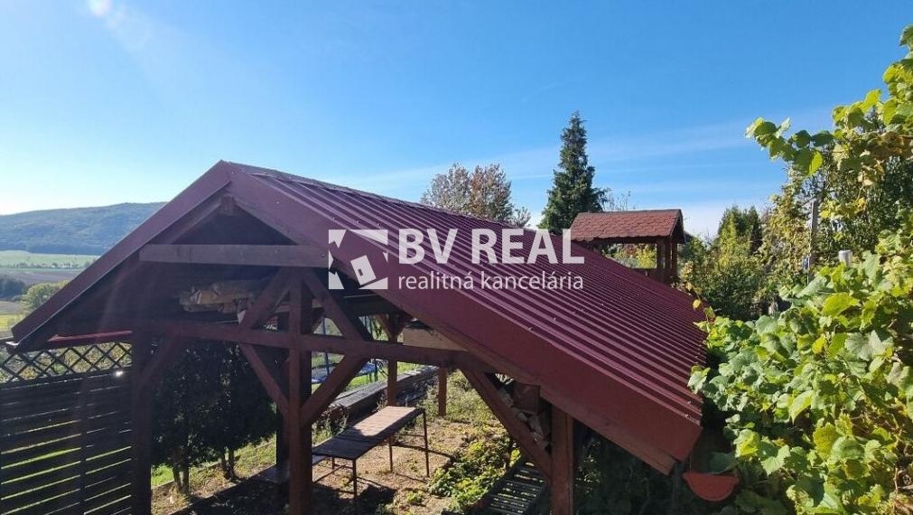 BV REAL na predaj chata so záhradou pri Partizánskom FM2440