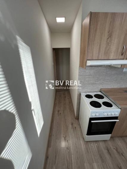 BV REAL Na prenájom 3 izbový byt s odkupom na splátky FM2201