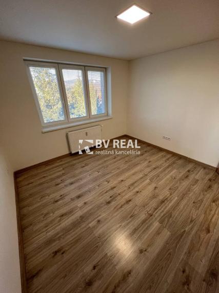 BV REAL Na prenájom 3 izbový byt s odkupom na splátky FM2201