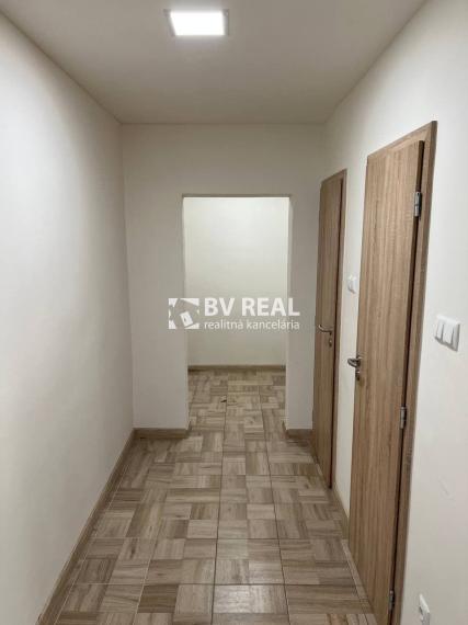 BV REAL Na prenájom 3 izbový byt s odkupom na splátky FM2201