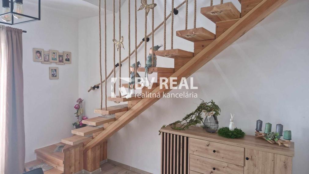 BV REAL predaj polyfunkčný objekt Čereňany okres Prievidza FM2126